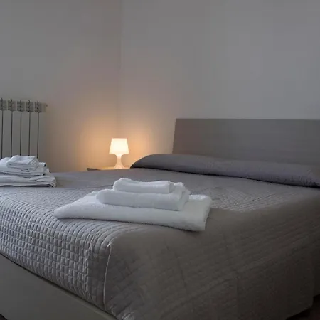 Flora E Zefiro By World Apartman *